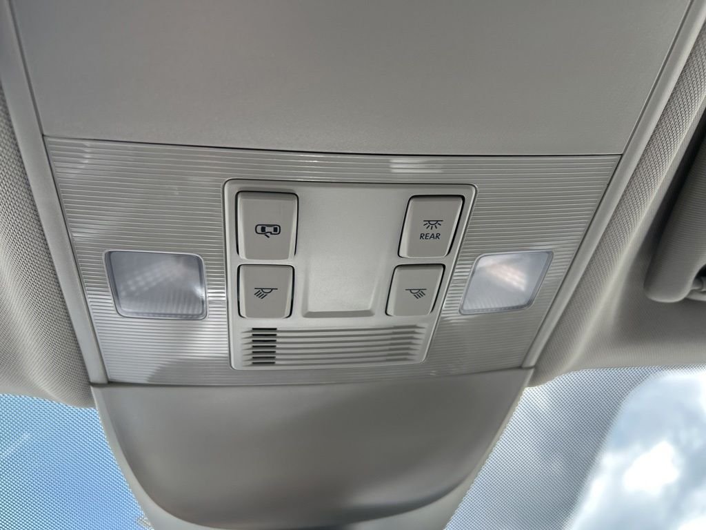 New 2026 Silver Volkswagen 1.5T S image 33