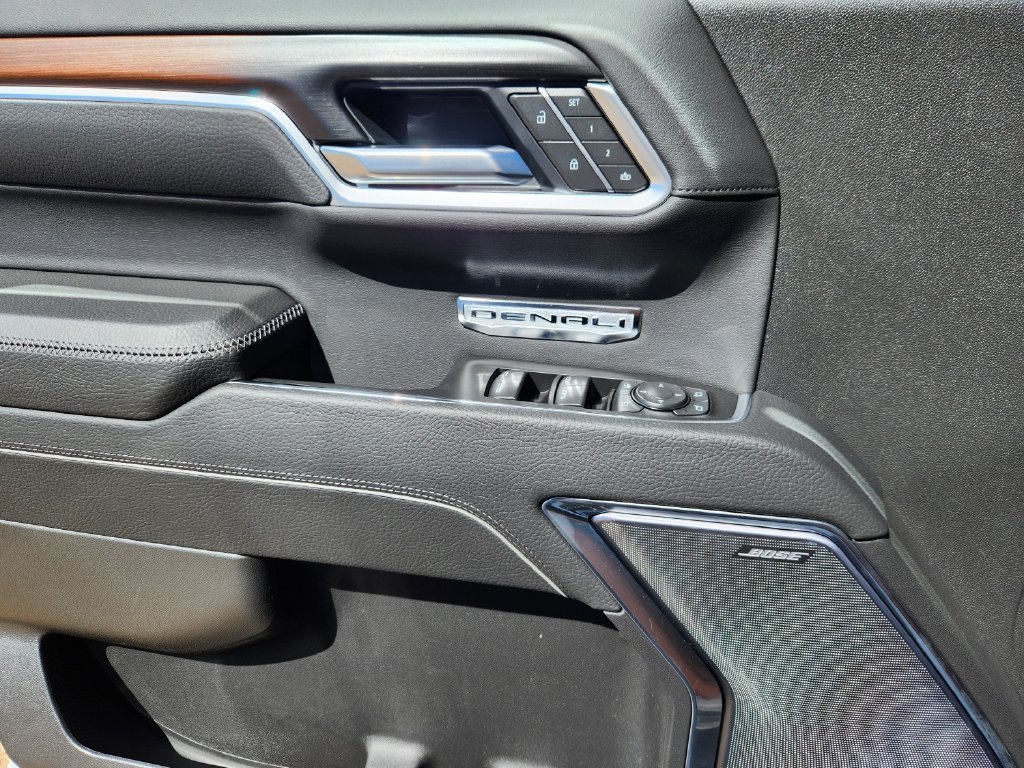 New 2026 Glacier White Tricoat GMC Denali image 7