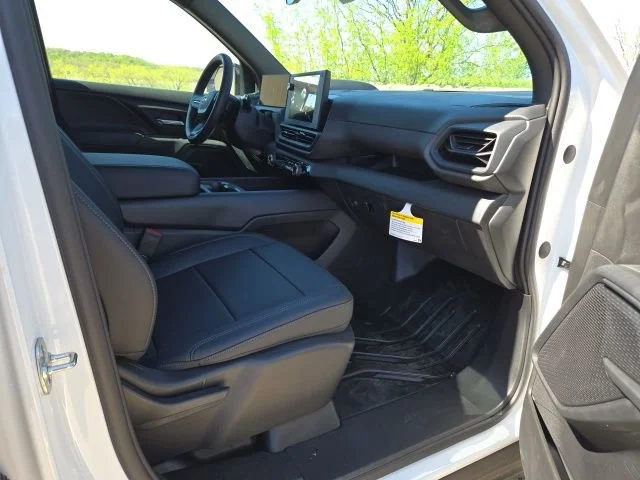 2024 Chevrolet Silverado EV Work Truck - Photo 13