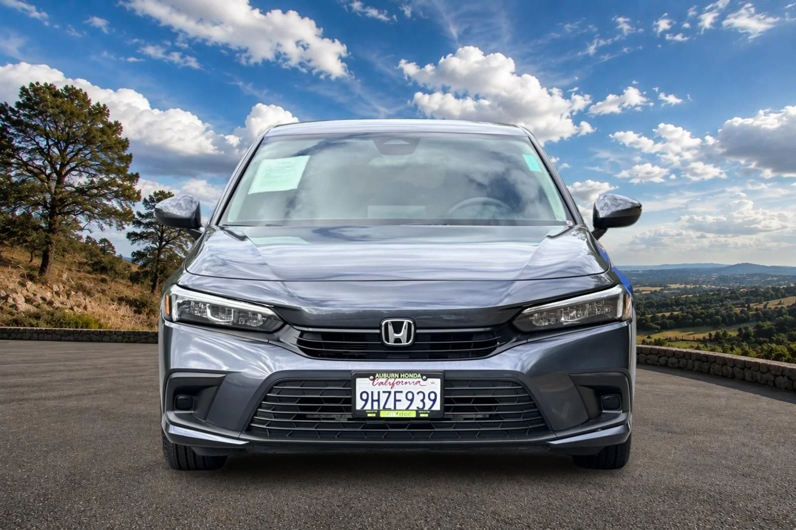 Used 2023 Meteorite Gray Metallic Honda LX image 9