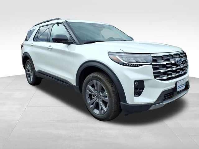 New 2026 Star White Metallic Tri-Coat Ford Active image 13