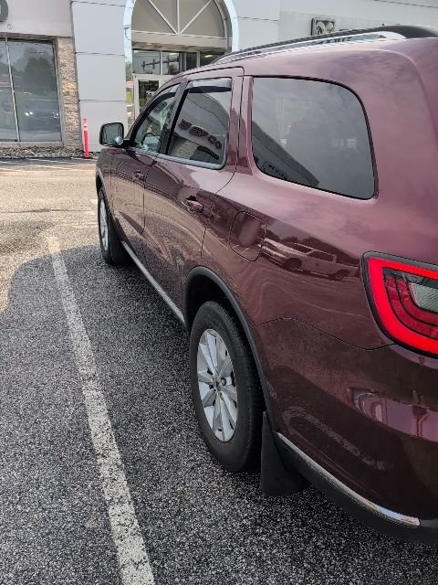 Used 2023 Red Dodge SXT image 7