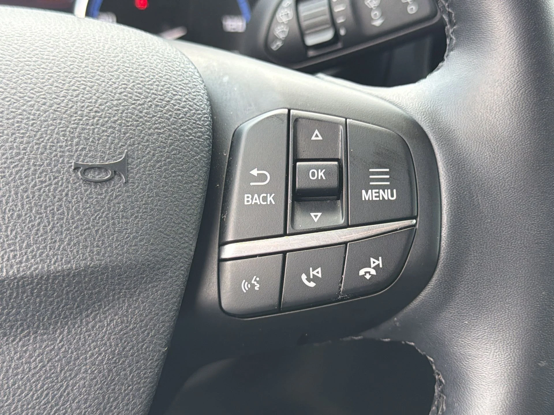 Certified Used 2024 Oxford White Ford Outer Banks image 13