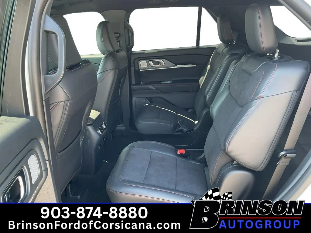 New 2026 Star White Metallic Tri-Coat Ford ST image 8