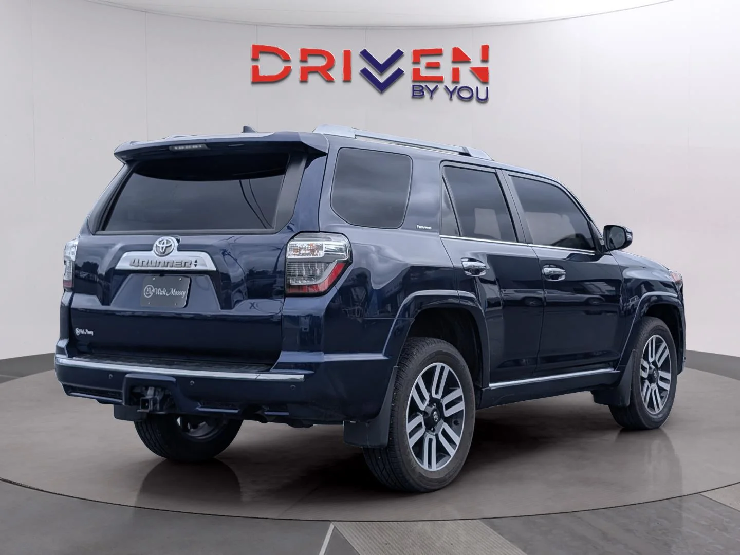 Used 2023 Nautical Blue Metallic Toyota Limited image 5