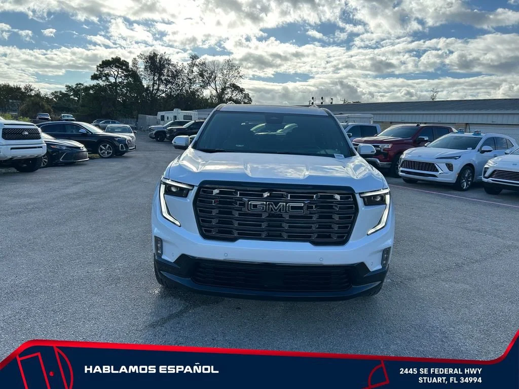 New 2026 Glacier White Tricoat GMC Denali Ultimate image 2