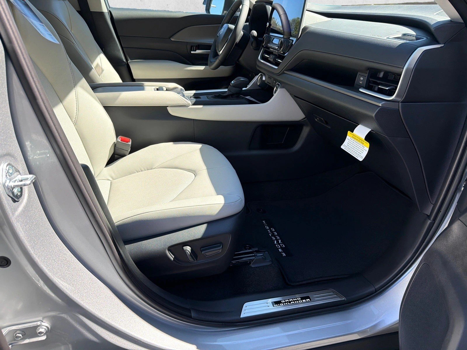 New 2026 Celestial Silver Metallic Toyota XLE image 13