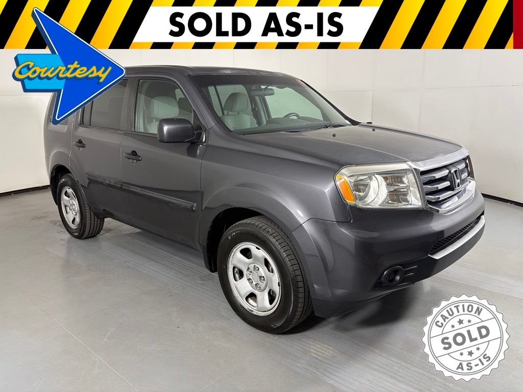 Used 2014 Silver Honda LX image 2