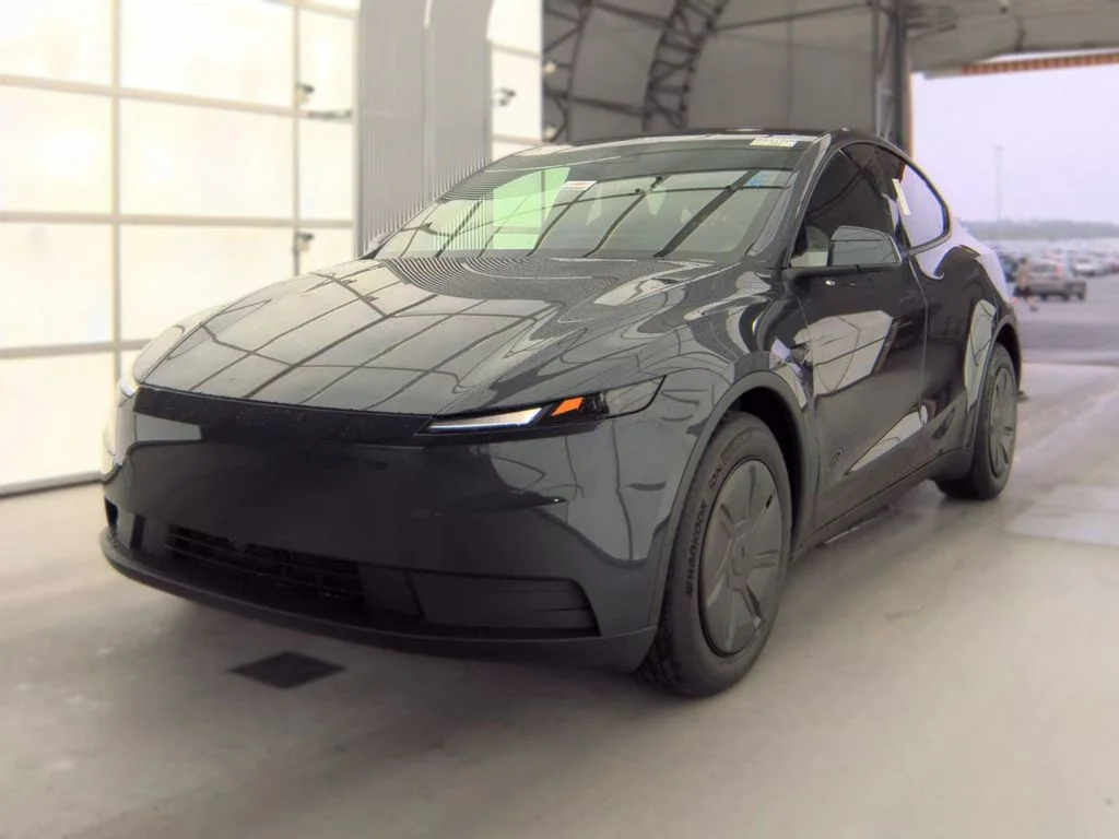 2026 Tesla Model Y Standard Range