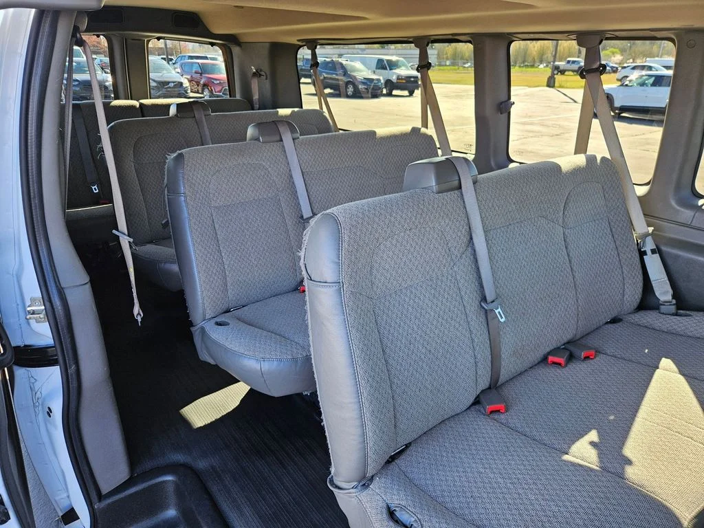 Used 2023 Summit White Chevrolet LS image 27