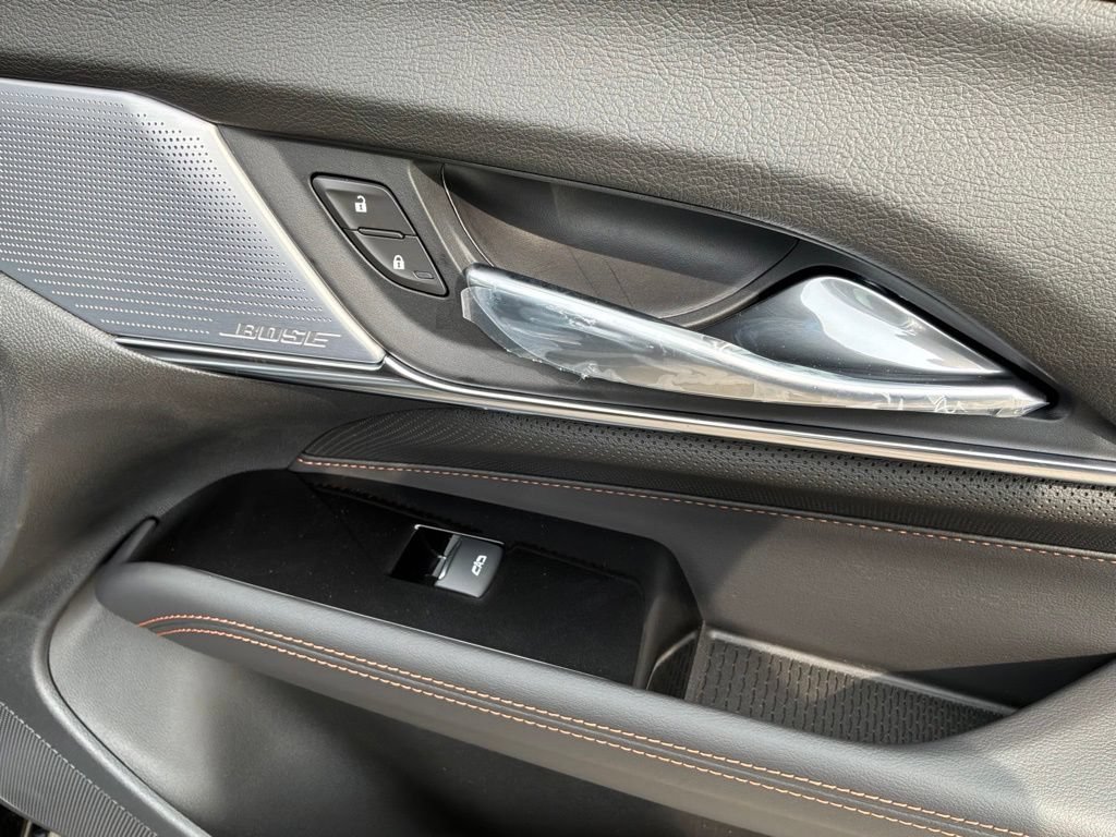 2026 Cadillac CT4 V-Series - Photo 39