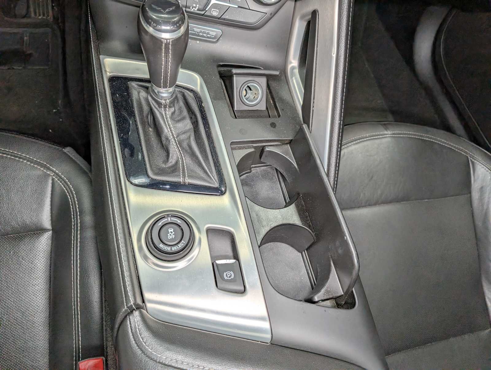 Used 2019 Arctic White Chevrolet 1LT image 19