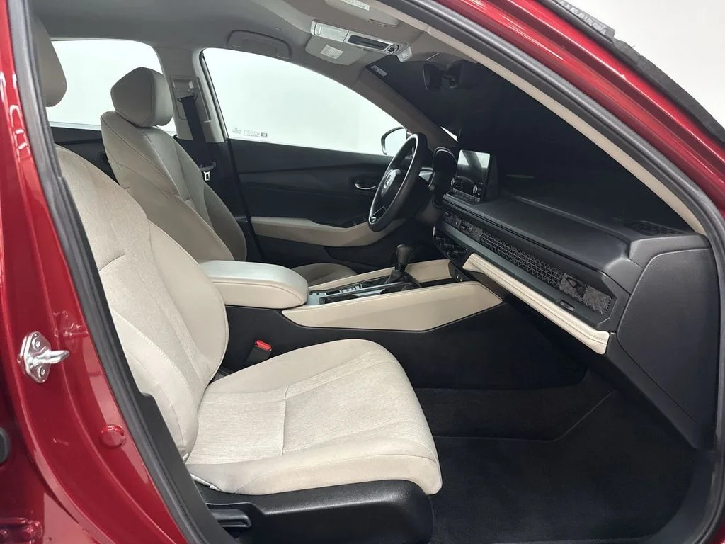 Used 2025 Radiant Red Metallic Honda LX image 17
