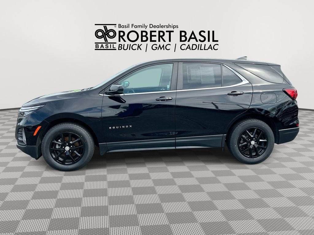 Used 2022 MOSAIC BLACK METALLIC Chevrolet LT image 5