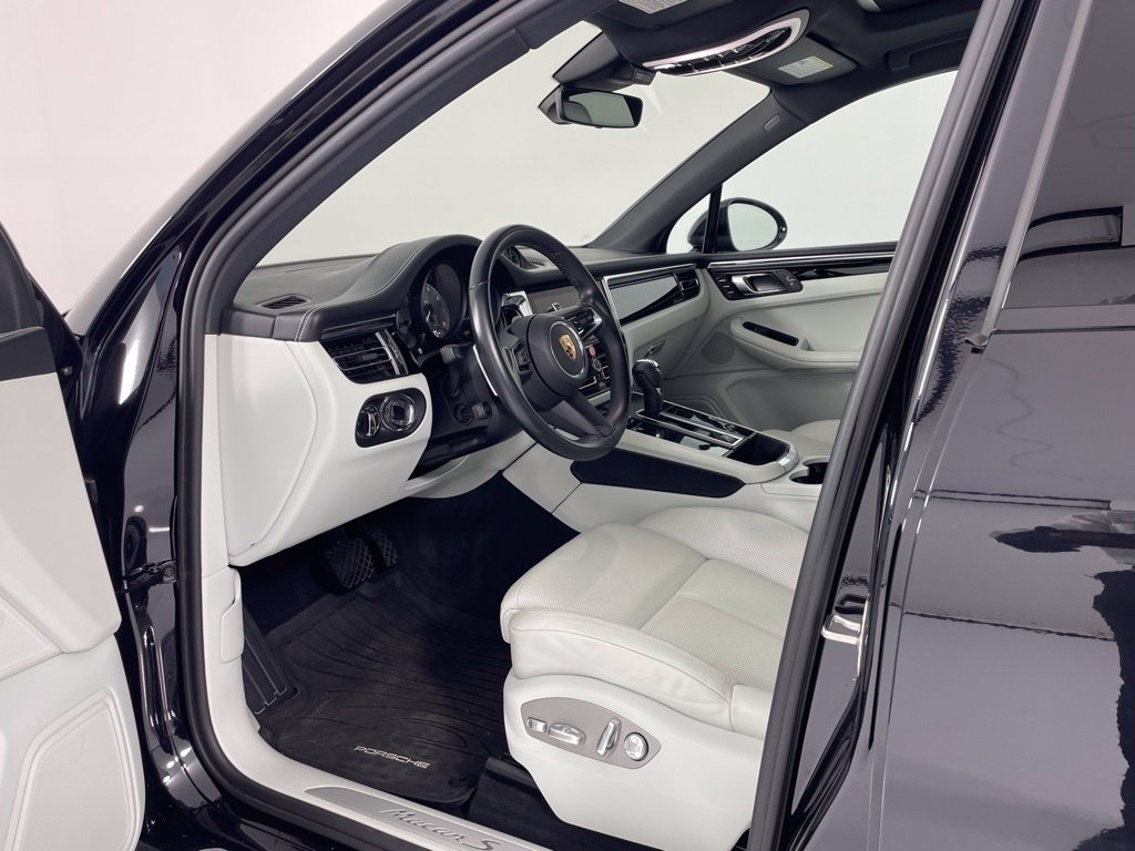 Used 2023 Black Porsche S image 28