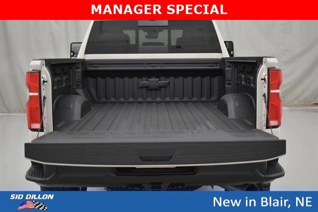 2026 Chevrolet Silverado 2500 HD ZR2 - Photo 13