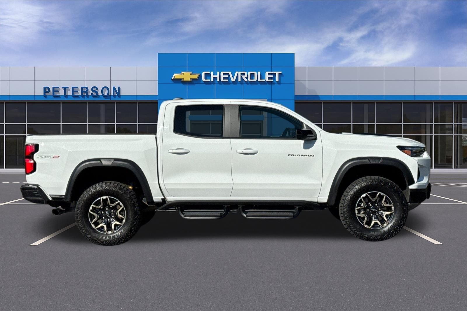 Used 2024 White Chevrolet ZR2 image 3