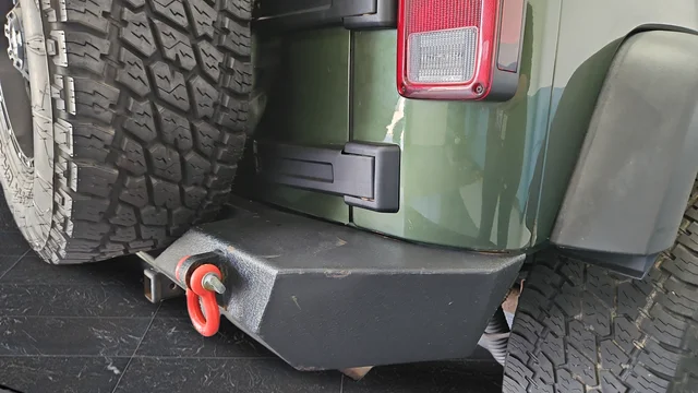 Used 2009 Green Metallic Jeep Rubicon image 33