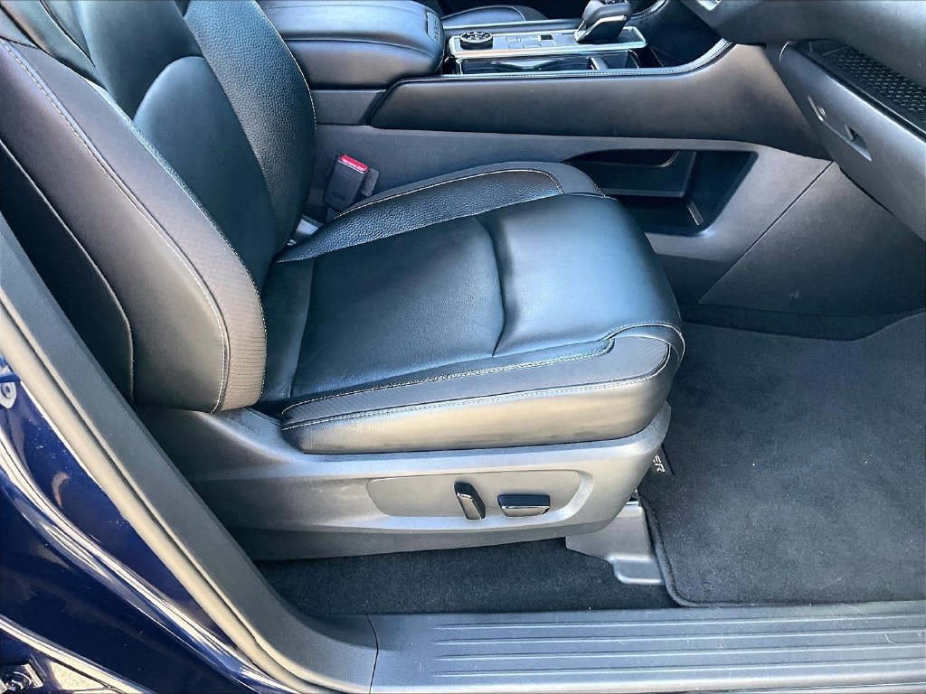 Used 2022 Deep Ocean Blue Pearl Nissan SL image 38