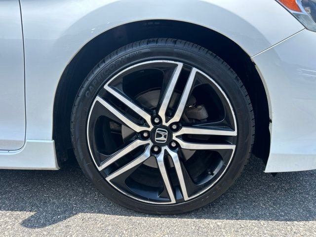 Used 2017 White Honda Sport image 18