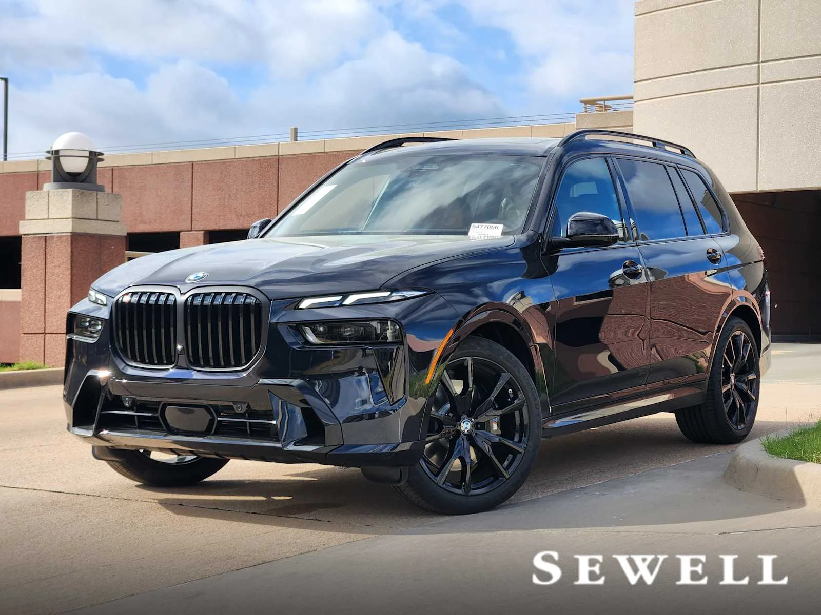 2027 BMW X7