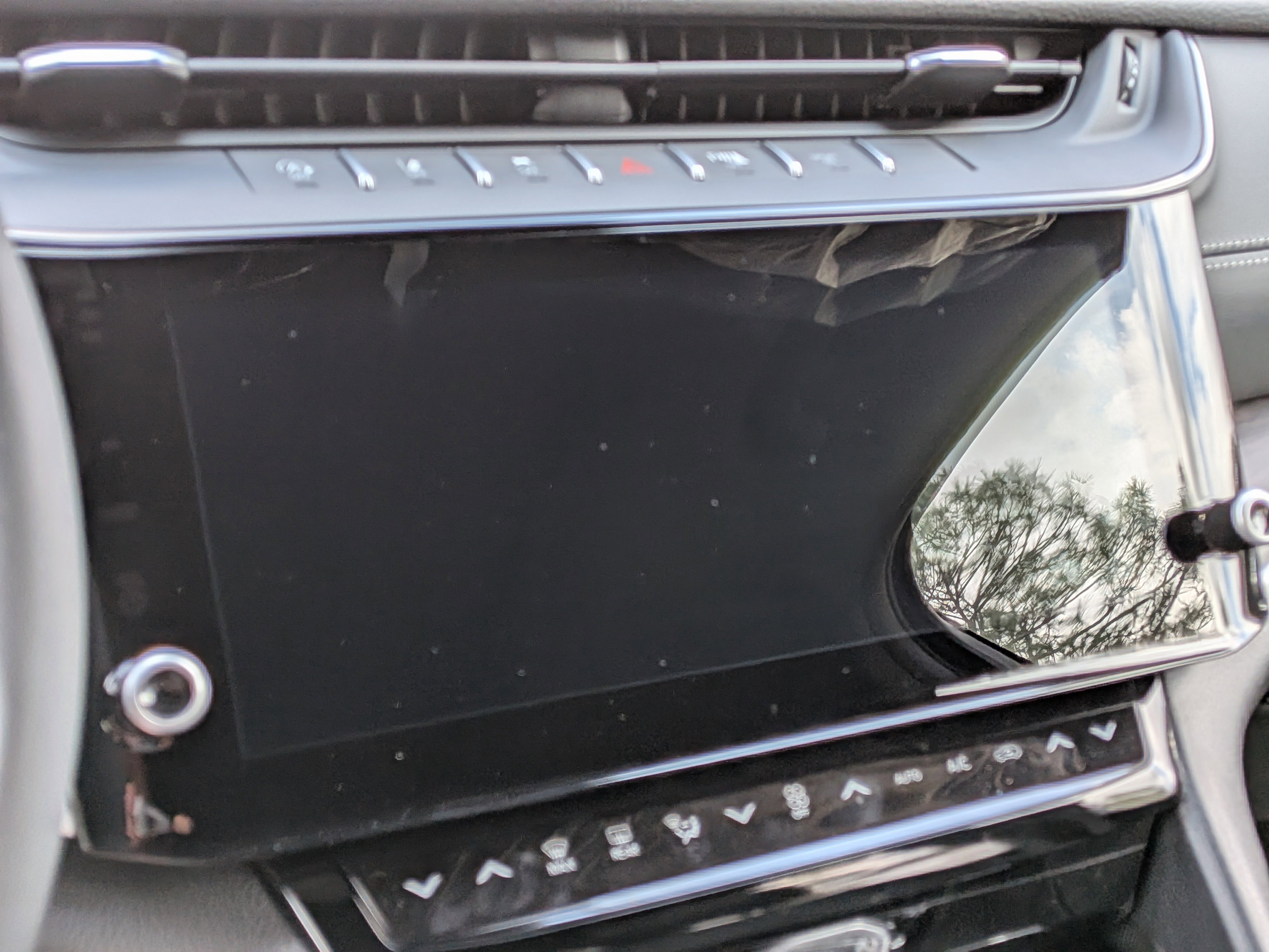 New 2026 Silver Zynith Exterior Paint Jeep Limited image 28