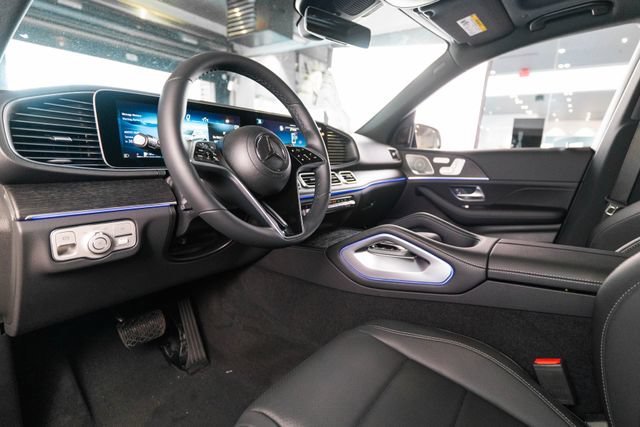 New 2026 MANUFAKTUR Moonlight White Magno Mercedes-Benz GLE 450 image 37