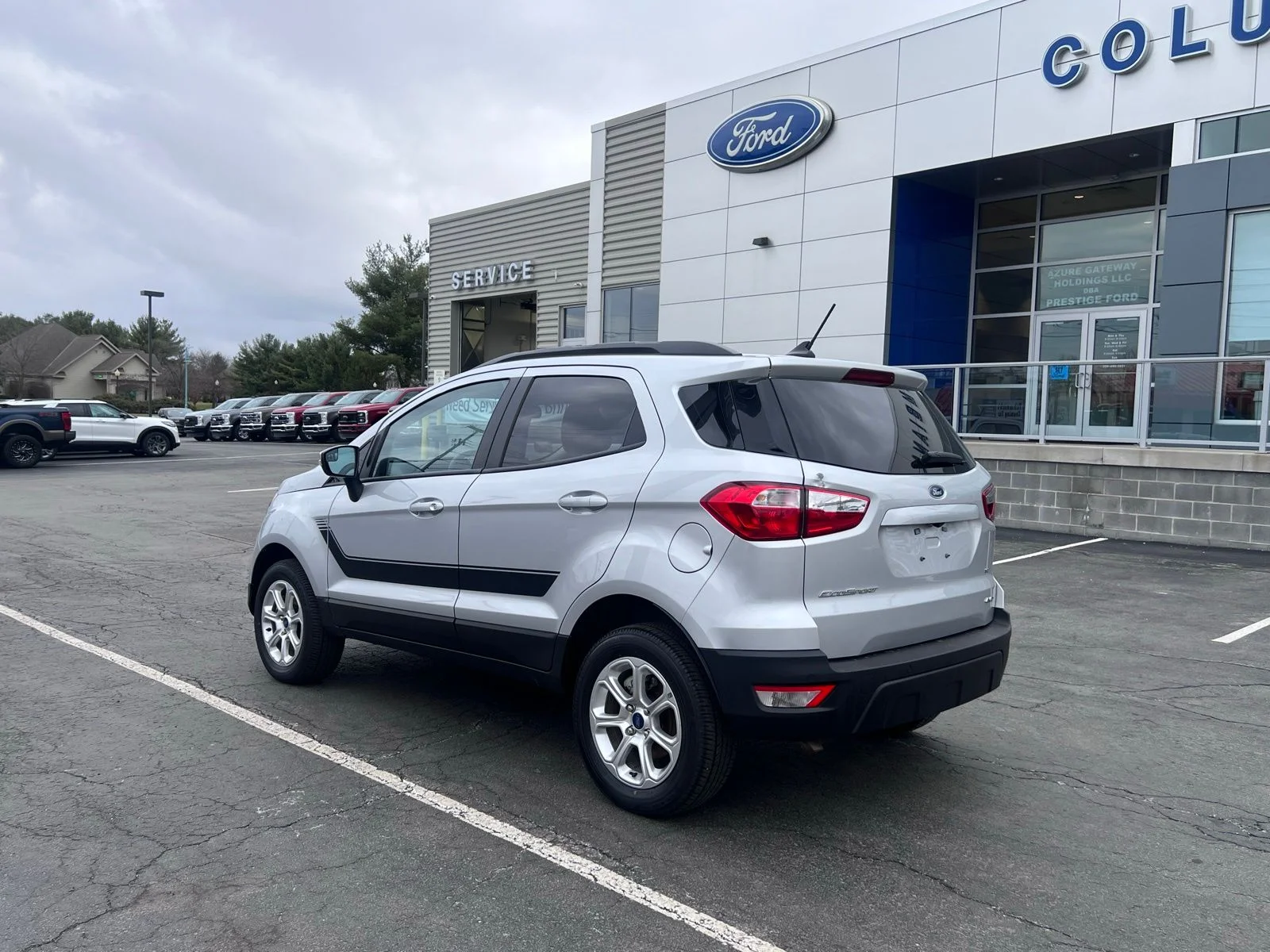 Used 2022 Silver Metallic Ford SE image 5
