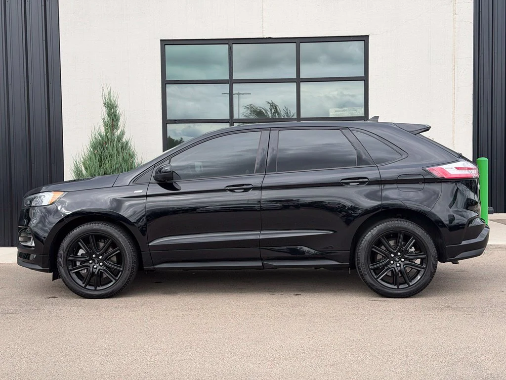 Used 2024 Black Ford ST Line image 2