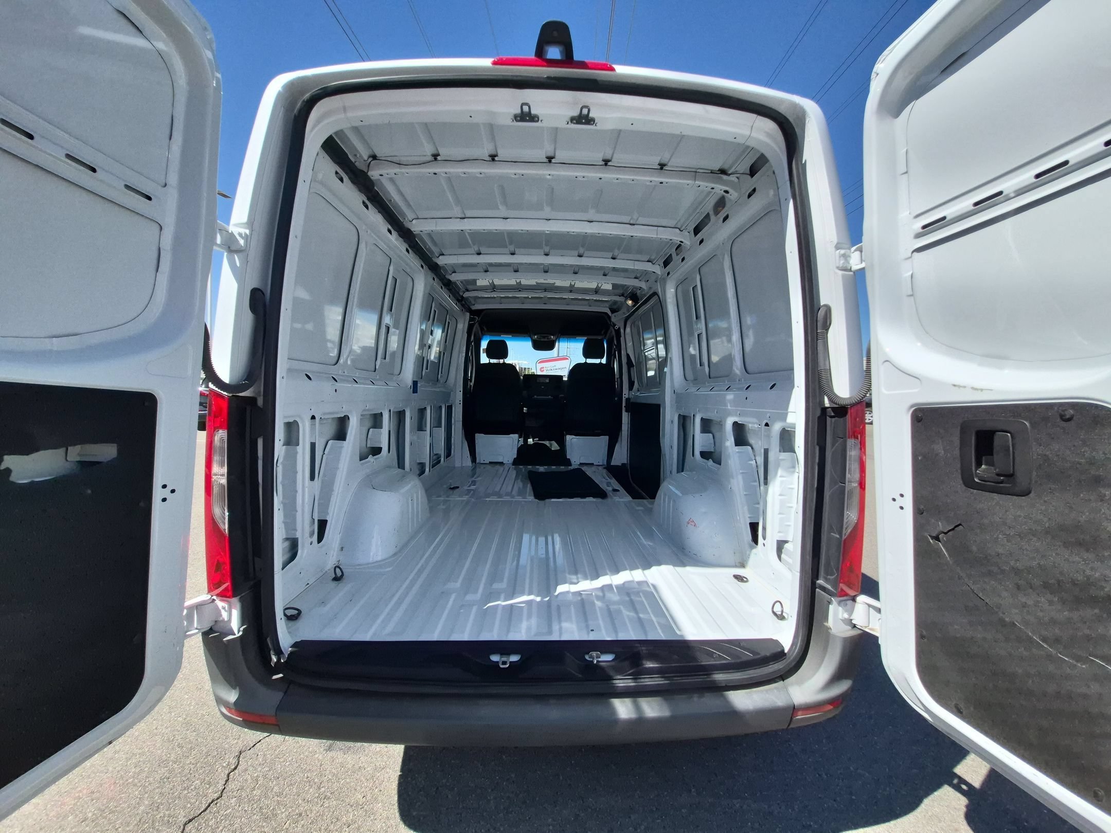 Used 2024 White Mercedes-Benz Cargo 144 WB image 27