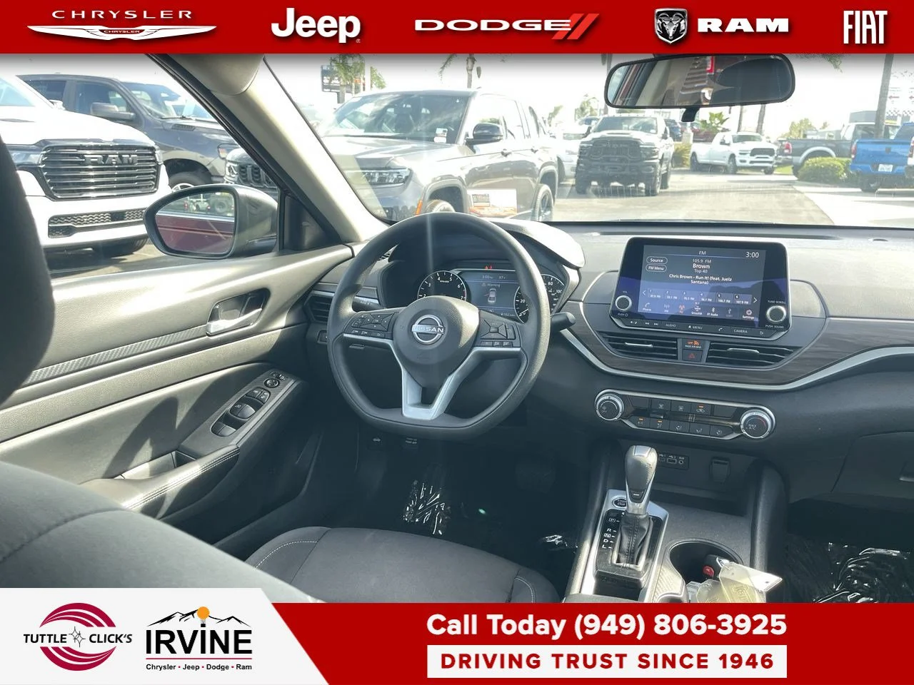 Used 2025 Garnet Pearl Metallic Nissan SV image 10