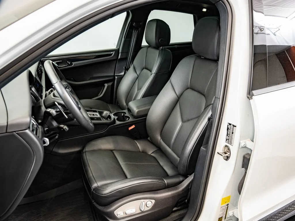 Used 2026 White Porsche  image 39