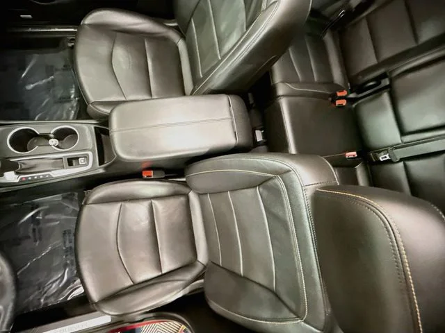 Used 2019 Red Chevrolet Premier image 23
