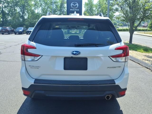 Used 2023 White Subaru Limited image 6