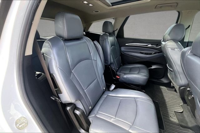 Used 2019 White Buick Essence image 26