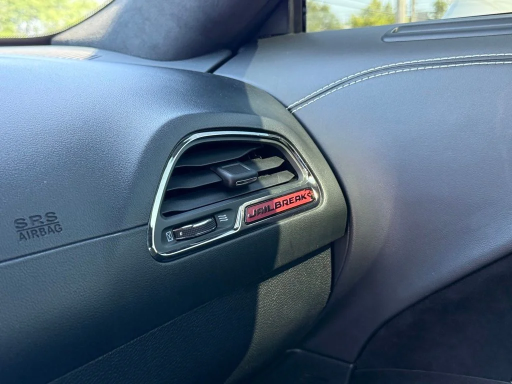 Used 2023 White Dodge SRT Hellcat Jailbreak image 23