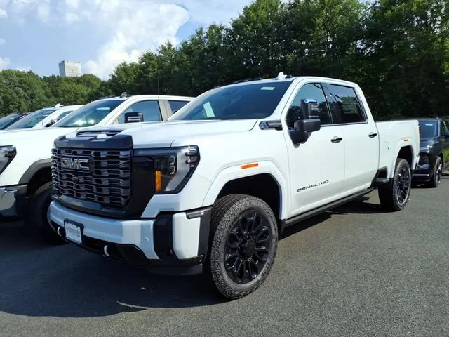 New 2026 Glacier White Tricoat GMC Denali Ultimate image 3
