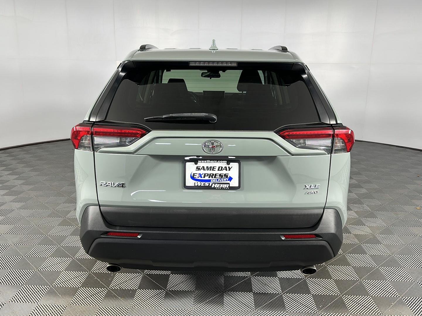 Used 2021 Lunar Rock Toyota XLE image 24