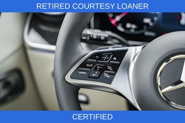 Certified Used 2026 White Mercedes-Benz GLC 300 image 28