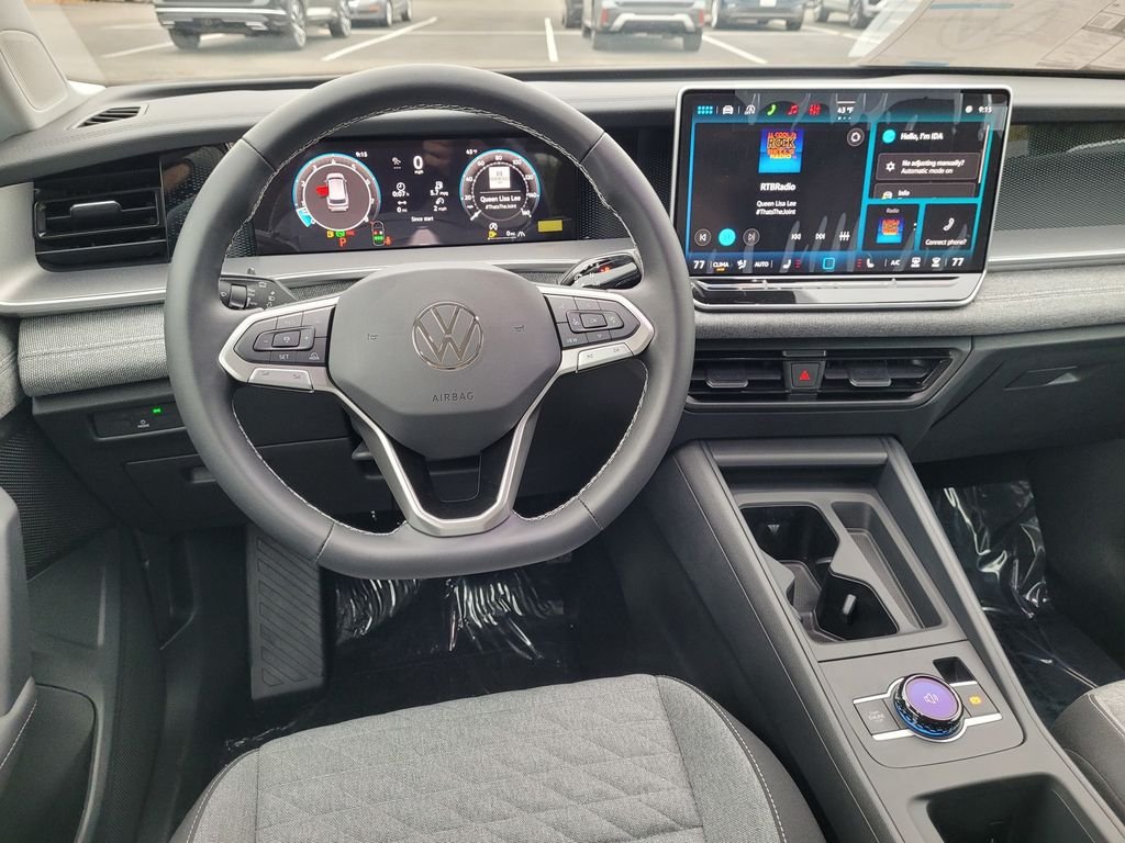 New 2026 White/off-white Volkswagen 2.0T S image 18