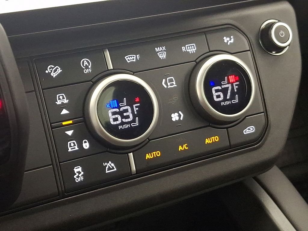 New 2026 Santorini Black Land Rover S image 13