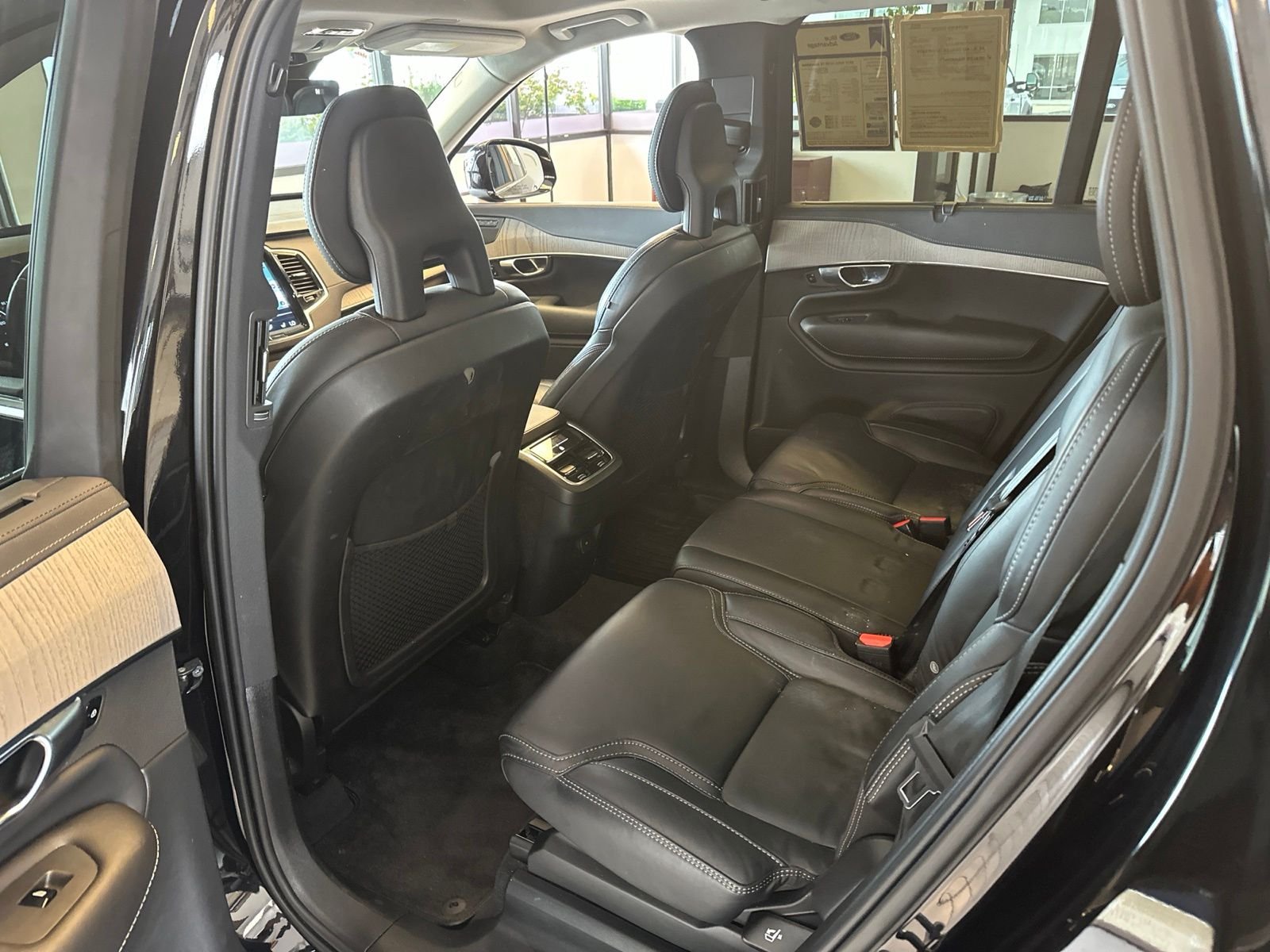 Used 2021  Volvo T6 Inscription image 7