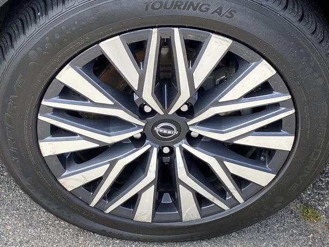 Used 2024 Black Nissan 2.5 SV image 29