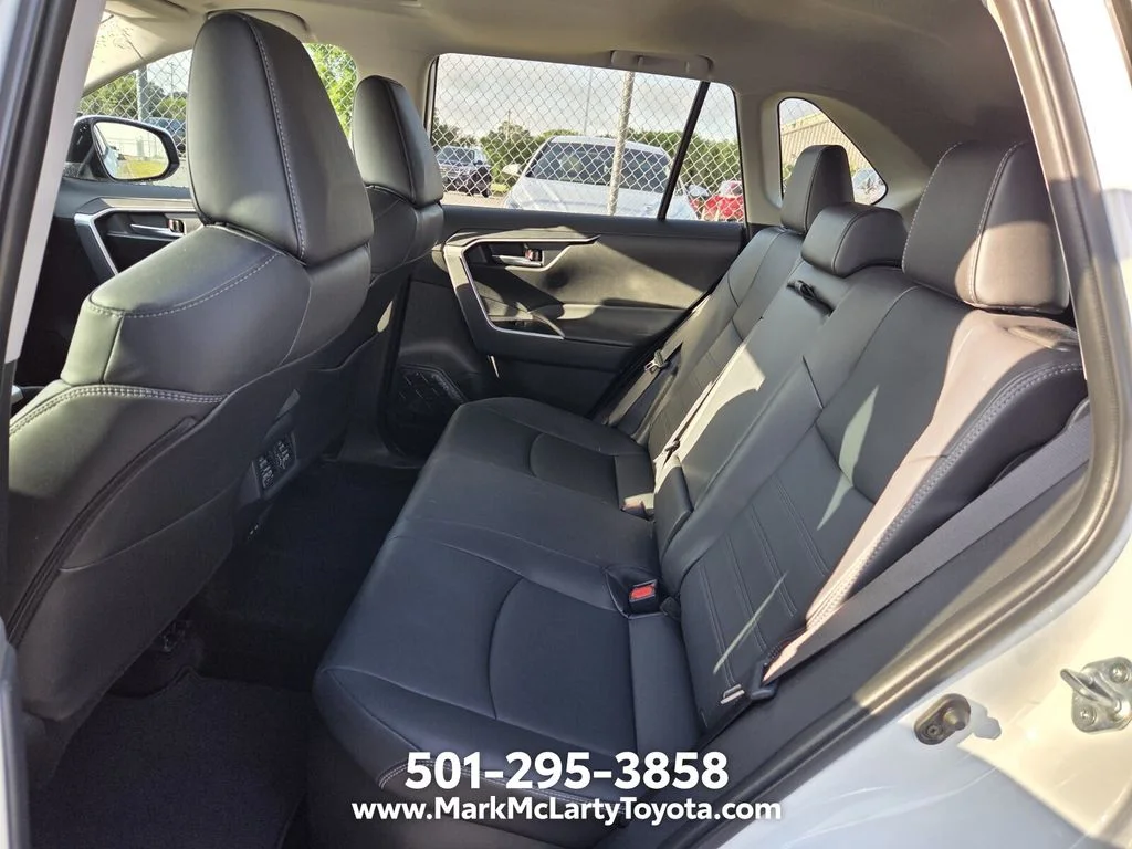 Used 2024 Beige Toyota XLE Premium image 8