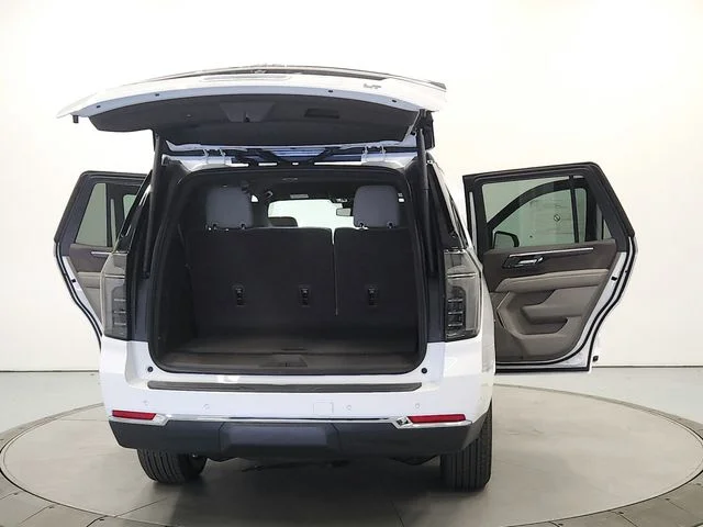 New 2026 White Chevrolet LT image 14