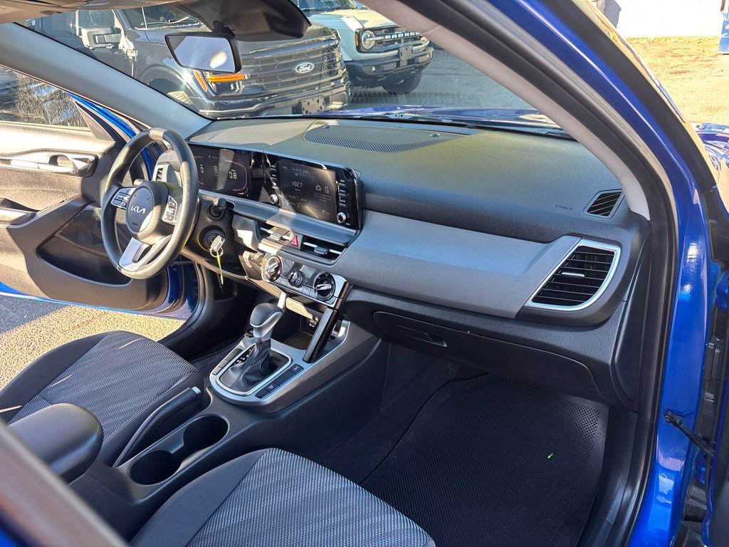 Certified Used 2024 Blue Kia LX image 30