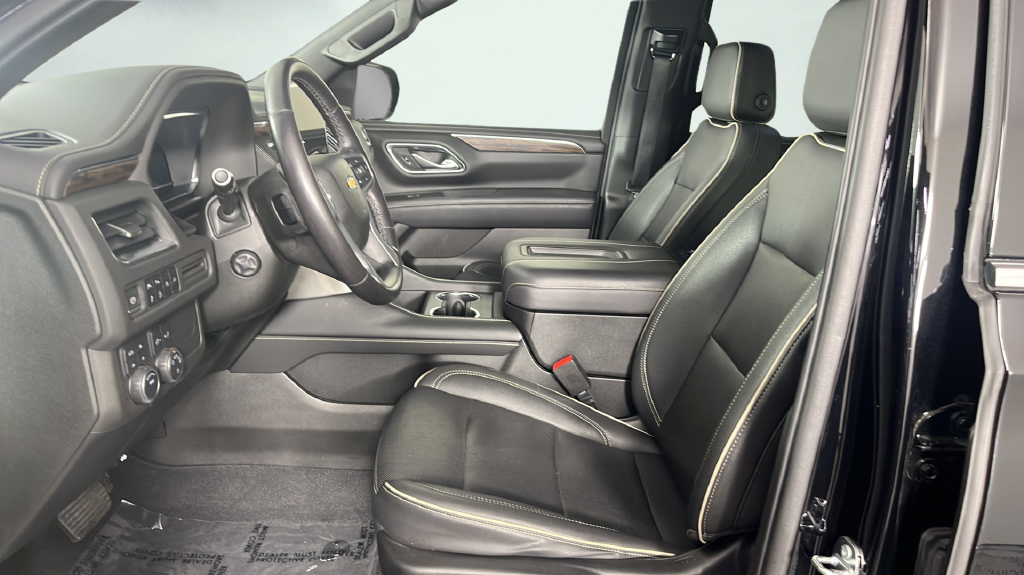 Used 2022 Black Chevrolet Premier image 10