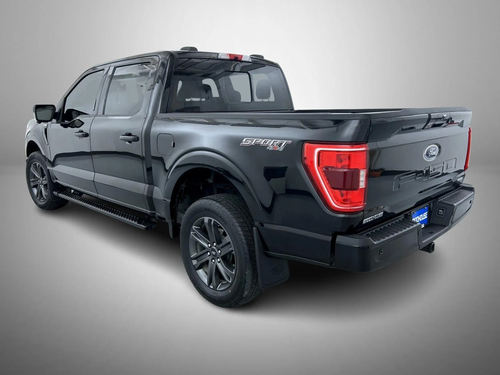 Used 2023 Black Ford XLT image 7