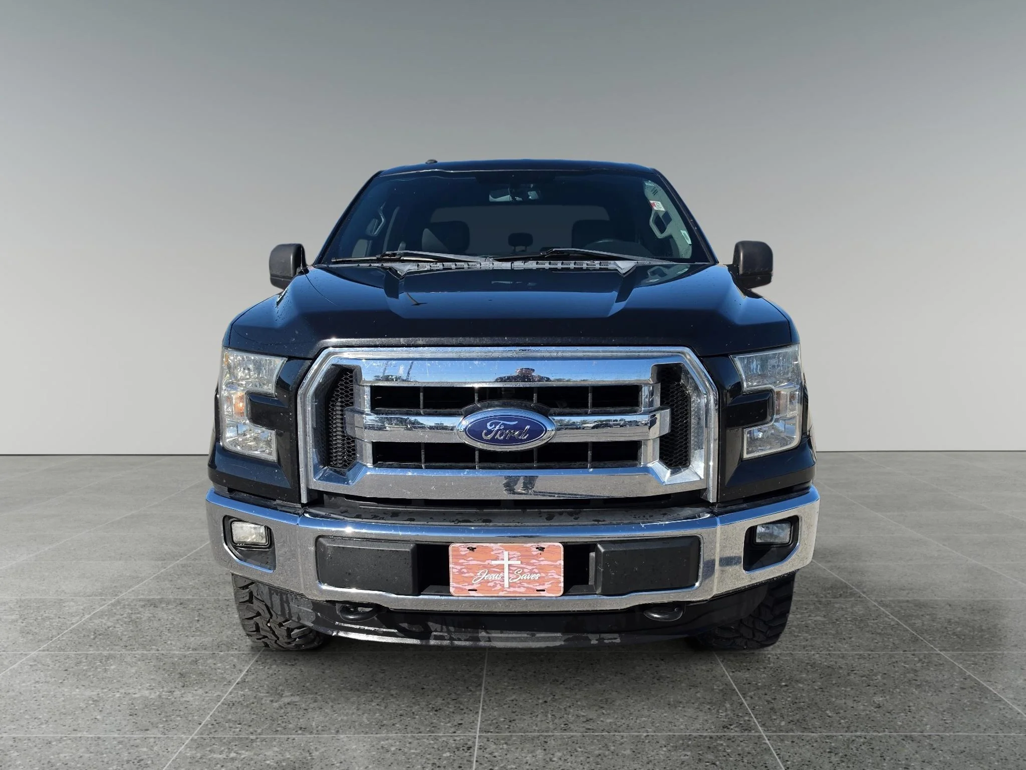 Used 2015 Tuxedo Black Metallic Ford XLT image 9