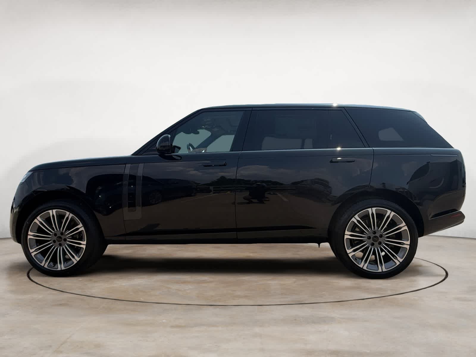 New 2026 Santorini Black Land Rover P530 LWB 7 Seat image 2